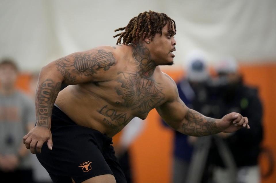 Texas defensive lineman Byron Murphy