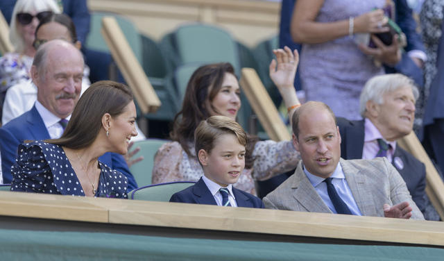 25+ Photos of the Royals at Wimbledon - Photos of Prince William, Kate, the  Queen at Wimbledon