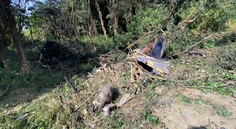 ▲高雄空軍官校進行飛行訓練，23歲的飛行官少尉徐大鈞墜機殉職。（圖／翻攝畫面）