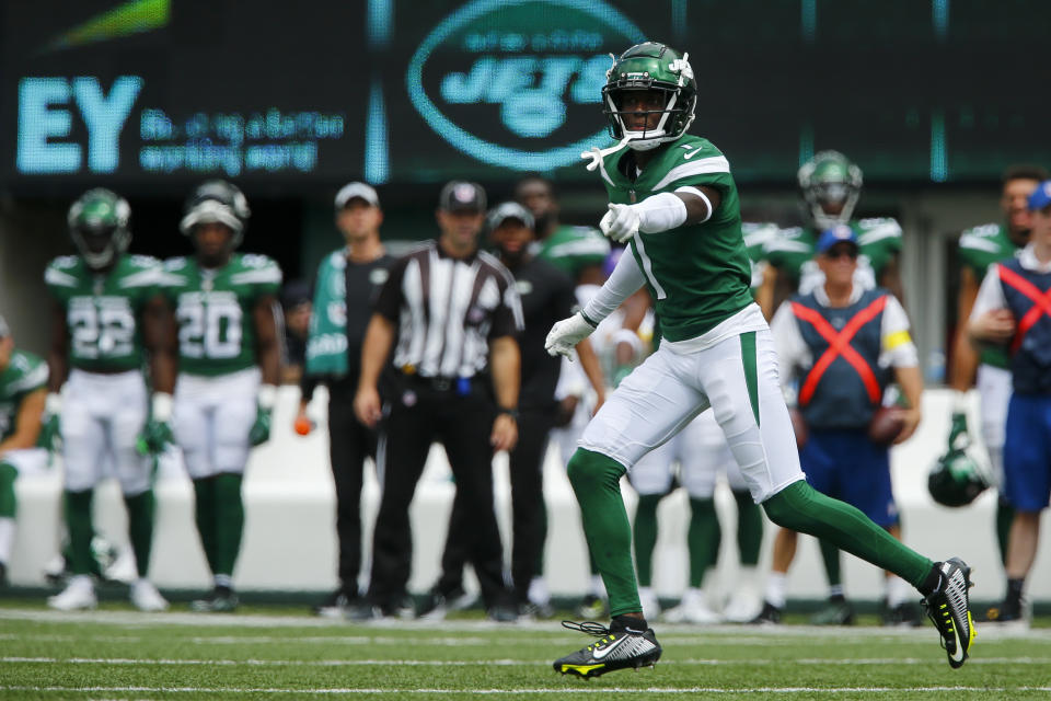 New York Jets cornerback Sauce Gardner (1) runs on a play in the first half of a preseason NFL football game against the New York Giants, Sunday, Aug. 28, 2022, in East Rutherford, N.J. (AP Photo/John Munson)