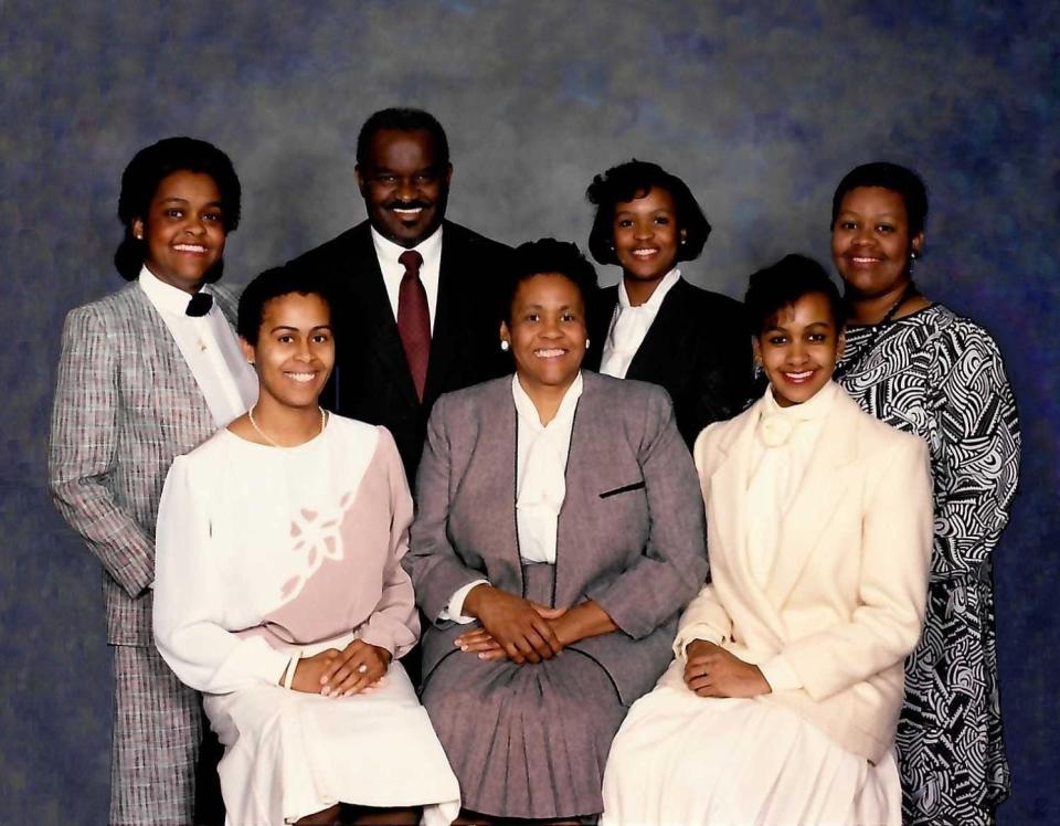 Family photo of Earnest McEwen Jr., his wife, Mildred Blackmon McEwen, and their five daughters: Gloria, Doris, Annie, Deborah and Vera McEwen.