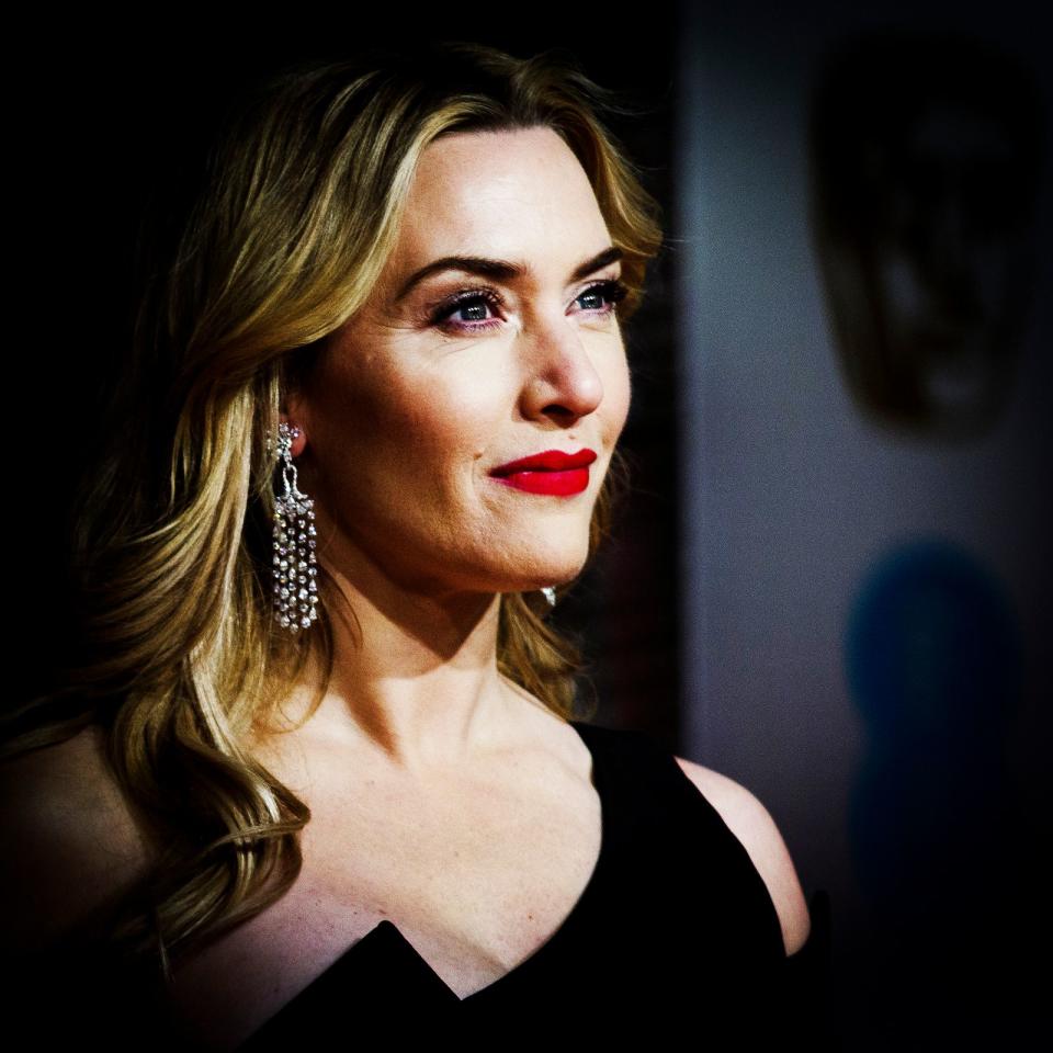 Der nächste Hollywoodstar, der mit einer Serienproduktion von sich reden macht: Kate Winslet (45) spielt in der Miniserie  "Mare of Easttown" nicht nur die Hauptrolle, sie fungierte ebenfalls als ausführende Produzentin. (Bild: 2016 Getty Images/Tristan Fewings)