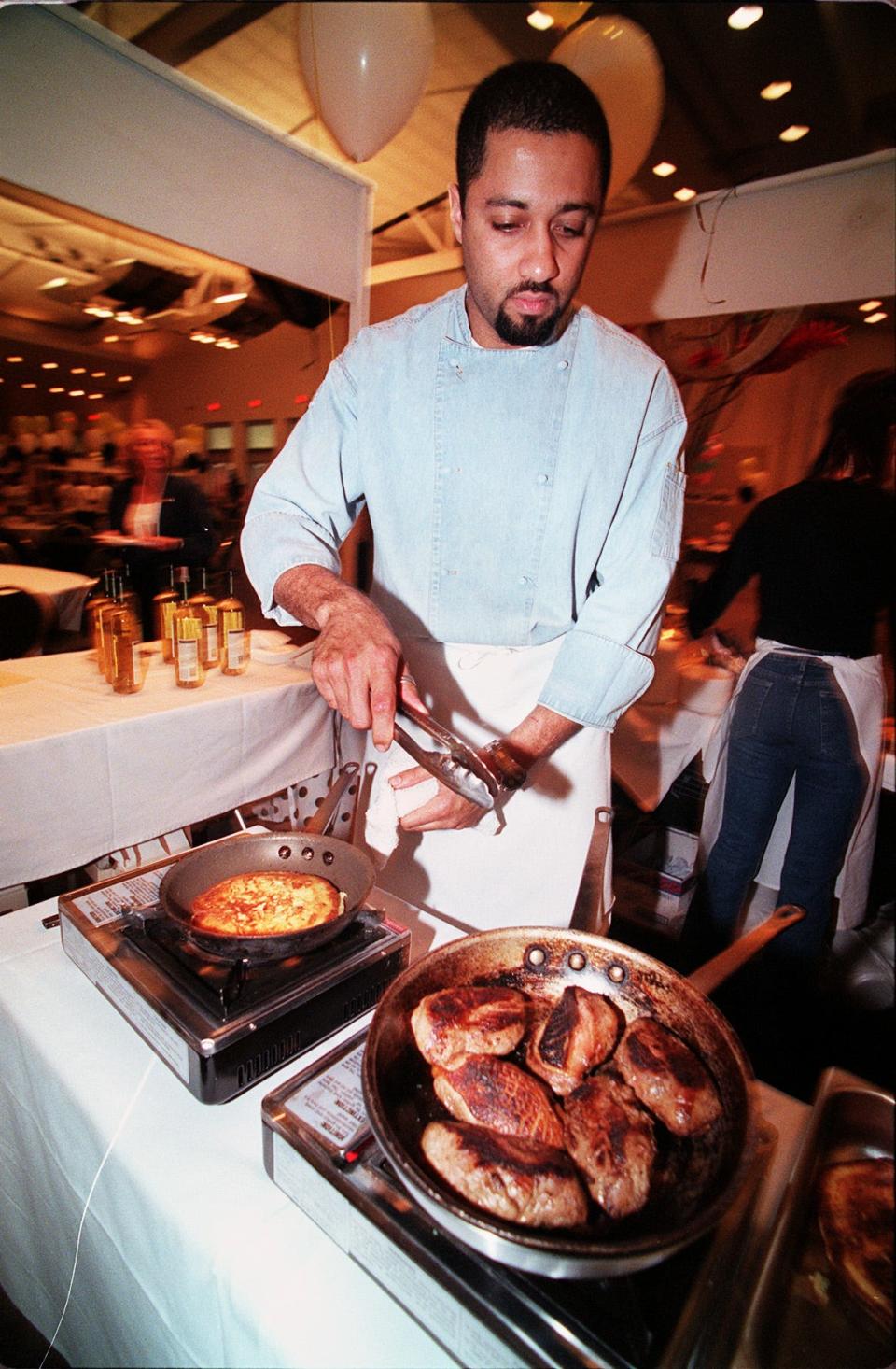 XO Cafe' chef Jules Ramos, prepared Seared Duck Breast, with Scalion Corn Pancakes during the Taste of the Nation back in 1999. Now he's sharing the secrets for cooking duck at home.