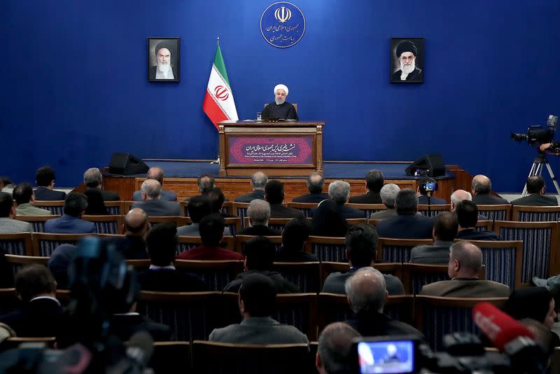 El presidente iraní Hassan Rouhani habla durante una conferencia de prensa en Teherán, Irán, el 16 de febrero de 2020