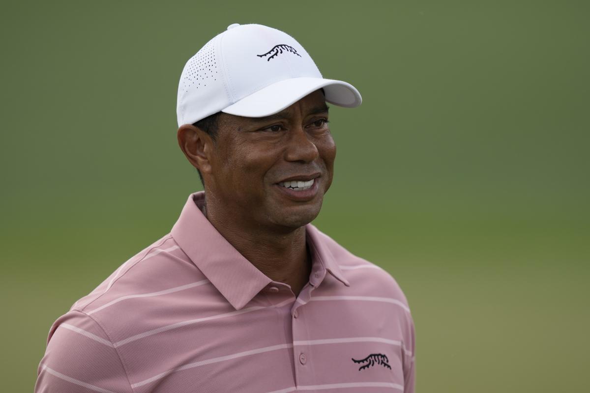 2024 Masters first round live updates: Bryson DeChambeau takes lead, Tiger Woods sits in first place when first round is suspended