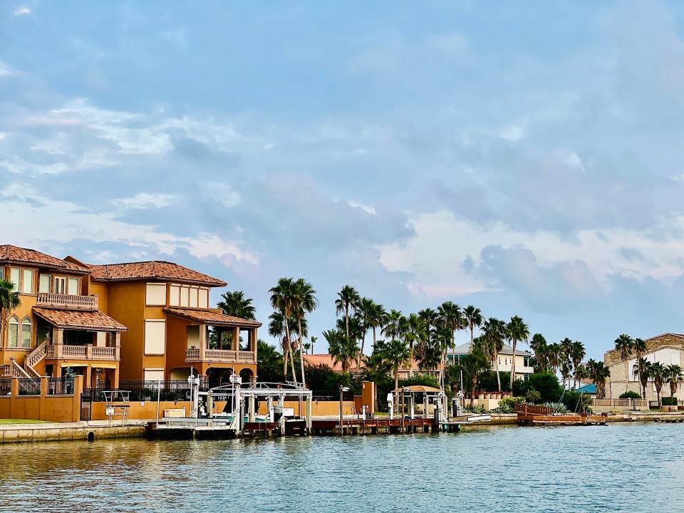 Homes by the water in Laguna Madre.