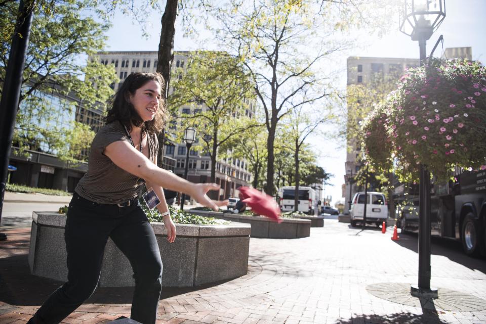 HuffPost associate producer Susannah Gruder plays a game of cornhole.