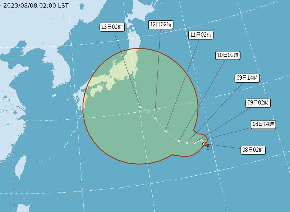 熱帶低壓發展中，今上半天有機會生成颱風「蘭恩」，對台灣無直接影響。（翻攝自氣象局）