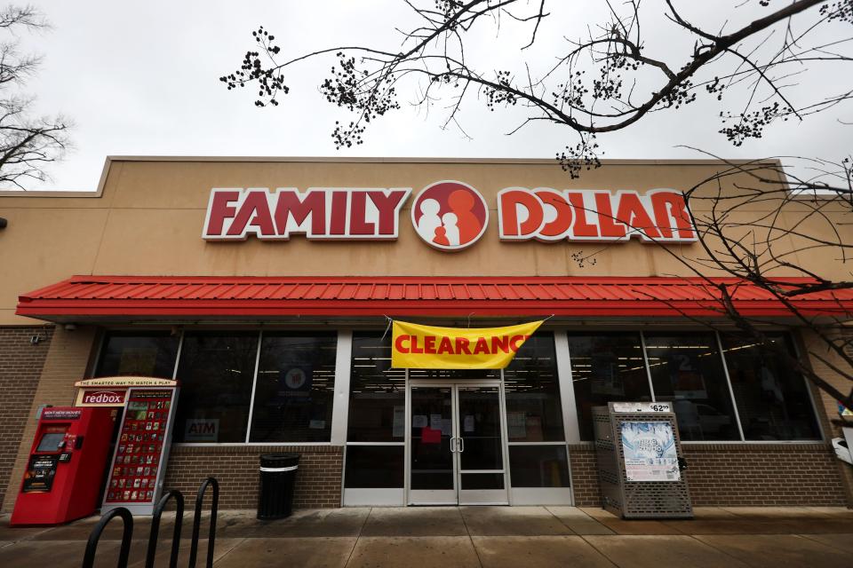 A Family Dollar store on Jackson Avenue is temporarily closed down, one of hundreds such stores in the Mid-South after a rodent infestation at a West Memphis, Ark. distribution plant caused the company to close stores that may have been shipped contaminated products. 