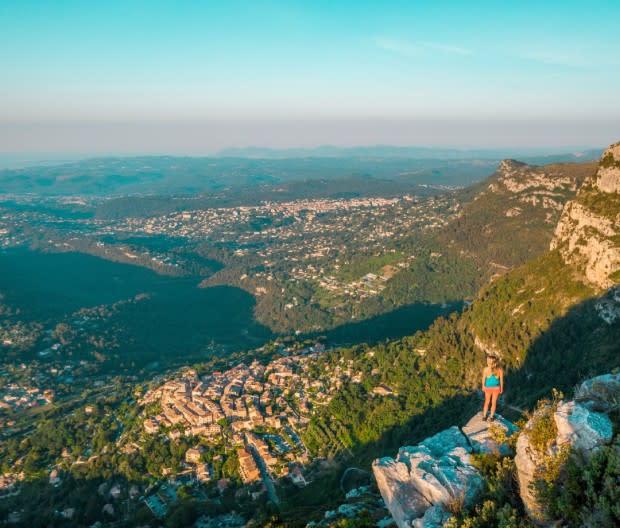 Climbers can choose from hundreds of climbing routes on the cliffs and crags of Saint Jeannet, perched panoramically above Nice. <p>CRT Côte d'Azur, France/Isabelle FAB</p>