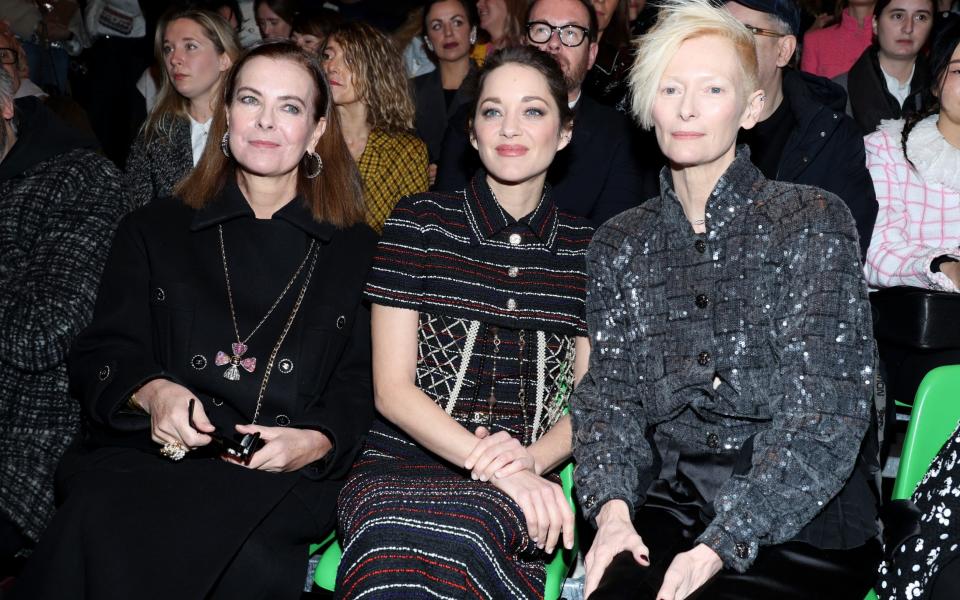 Carole Bouquet, Marion Cotillard and Tilda Swinton attend the Chanel show during couture week - Pascal Le Segretain