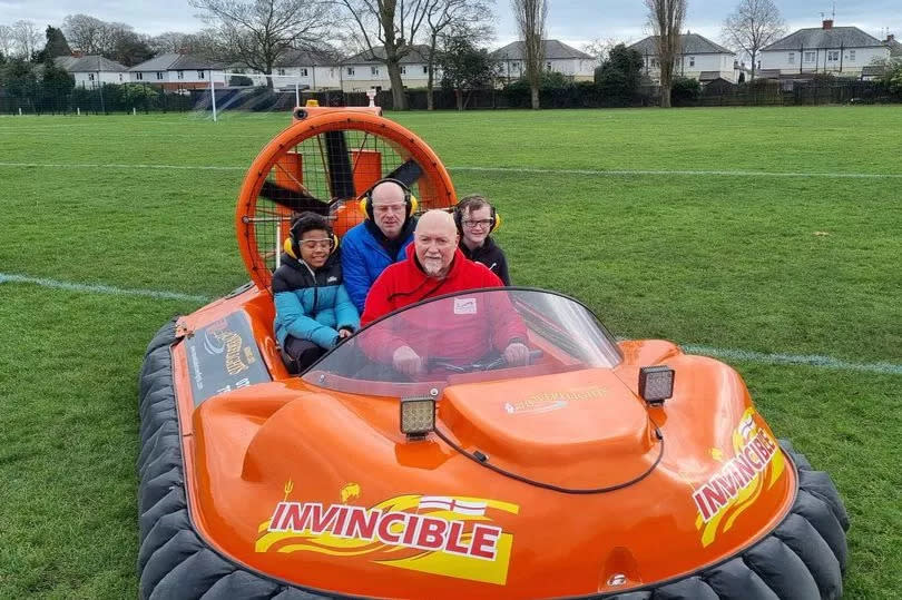 Kiyth Fotitt and passengers on the hovercraft