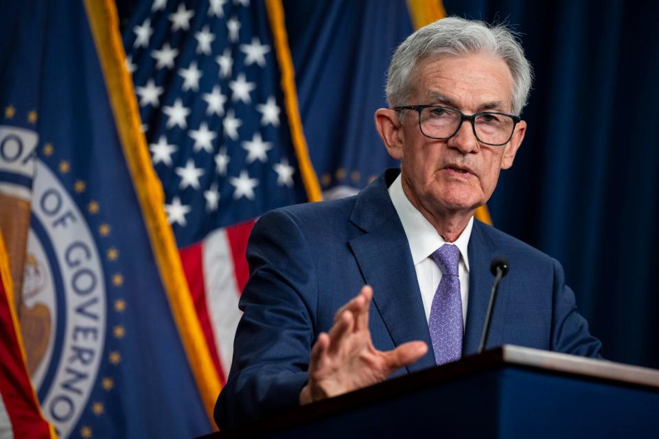 Fed-Chef Jerome Powell lässt sich mit der Zinswende Zeit. Die US-Notenbank hält die Leitzinsen in den USA hoch.  - Copyright: Graeme Sloan/Sipa USA