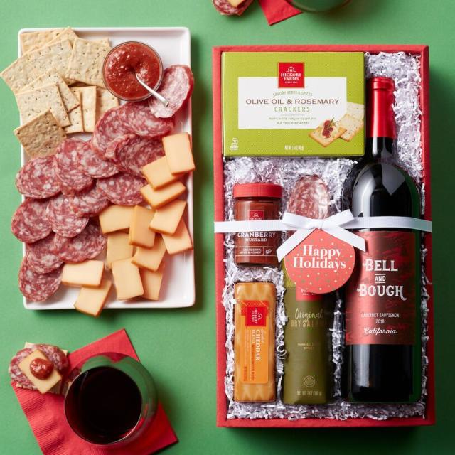 Hickory Farms Cheese & Crackers with Cutting Board