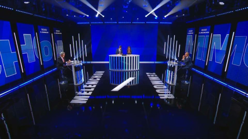Le plateau de la soirée de débat entre Jean-Luc Mélenchon et Eric Zemmour ce jeudi soir. - BFMTV