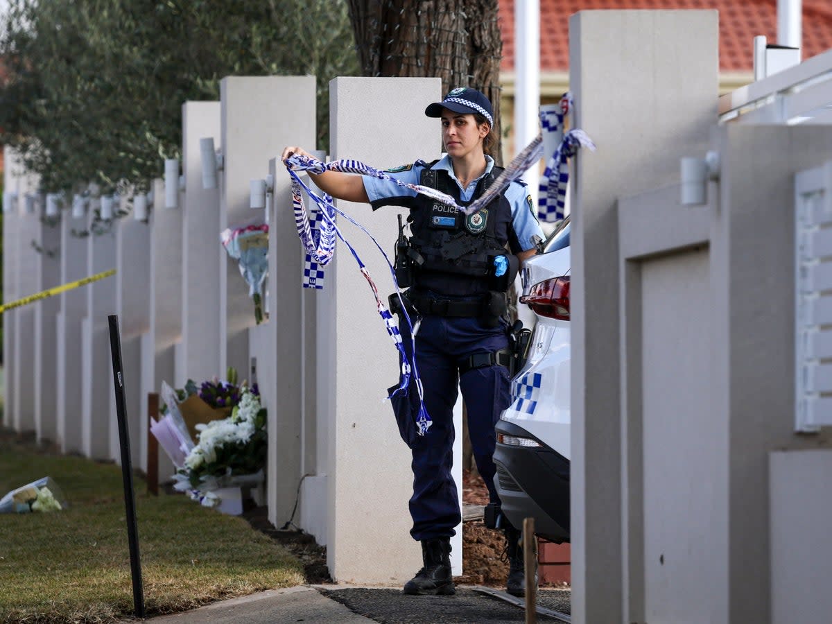 File: A police officer in Sydney (AFP via Getty Images)