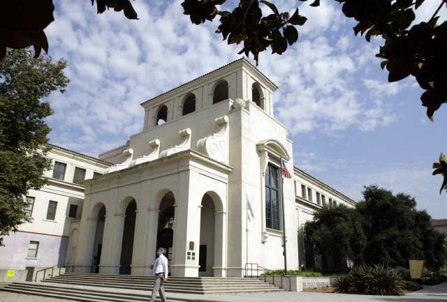 The Pasadena Police Station. An attorney claims an officer tried to bribe him two years ago.