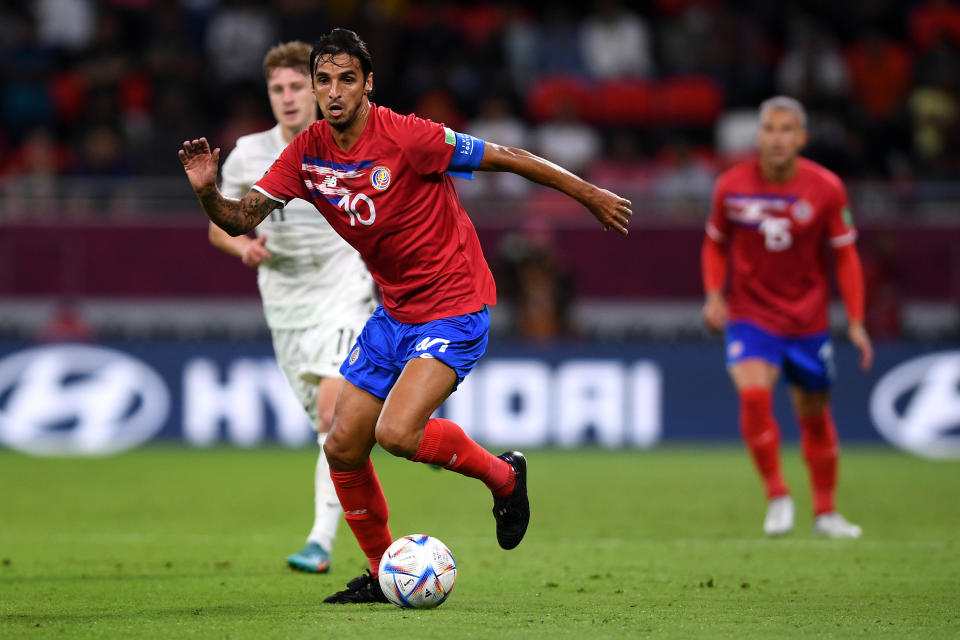 中場拜仁·雷斯 Bryan Ruiz（中） (Joe Allison/Getty Images)