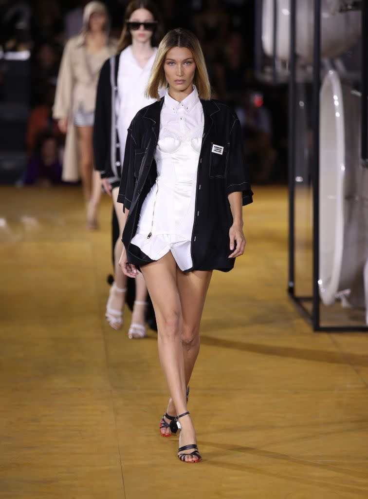 <p>LFW</p>