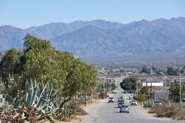 Luján de Cuyo es uno de los departamentos donde las construcciones de casas han avanzado notablemente en los últimos años, a pesar de que los lugares no cuentan, en muchos casos, con infraestructura ni servicios   