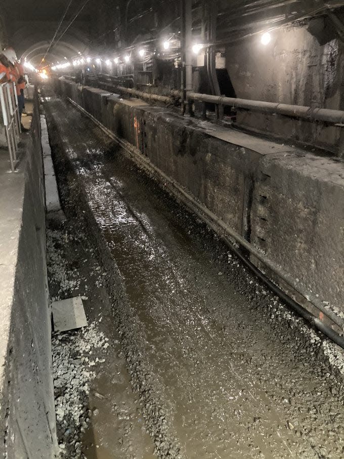 One of the Hudson River rail tunnels was shut down for three days in March 2020 while Amtrak crews removed rail and ballast to clear out muck and debris from drains under the track. This is one of many projects Amtrak is undertaking to minimize commuter disruptions and prevent the tunnel from needing longer-term rehabilitation before new tunnels are built as part of the Gateway Program.