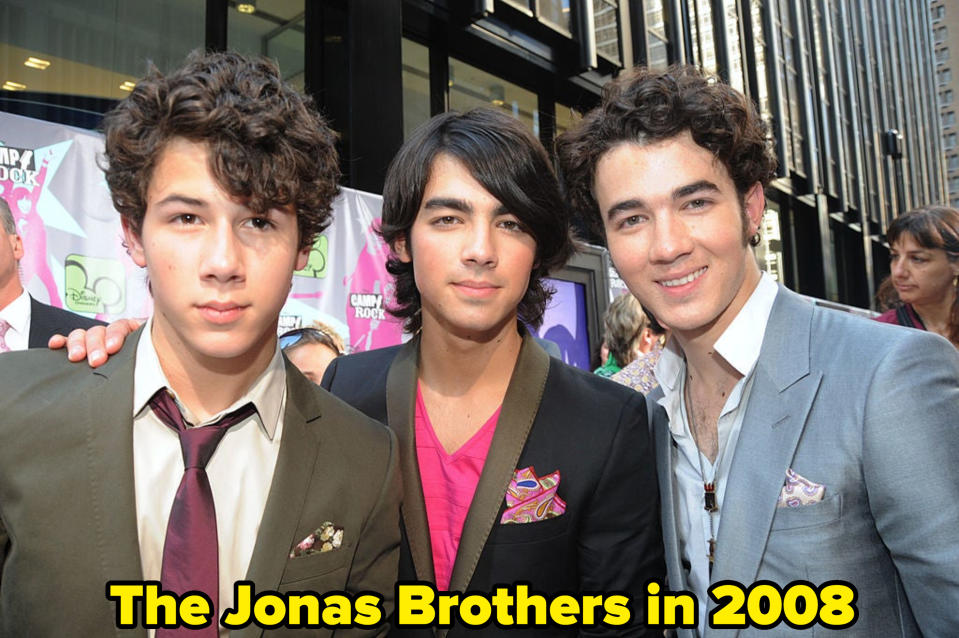 closeup of the jonas brothers in 2008