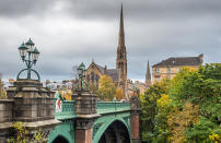 <p>Deuxième cité écossaise à figurer dans ce classement, Glasgow gagne le prix de ville la plus accueillante, avec un score de 78%.</p><br>