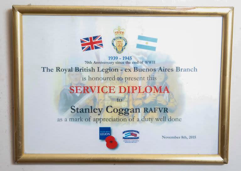 El diploma para Stanley Coogan como piloto de la RAF