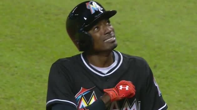 Friend of Jose Fernandez Burst Into Tears Hitting Home Run After Field  Tribute 