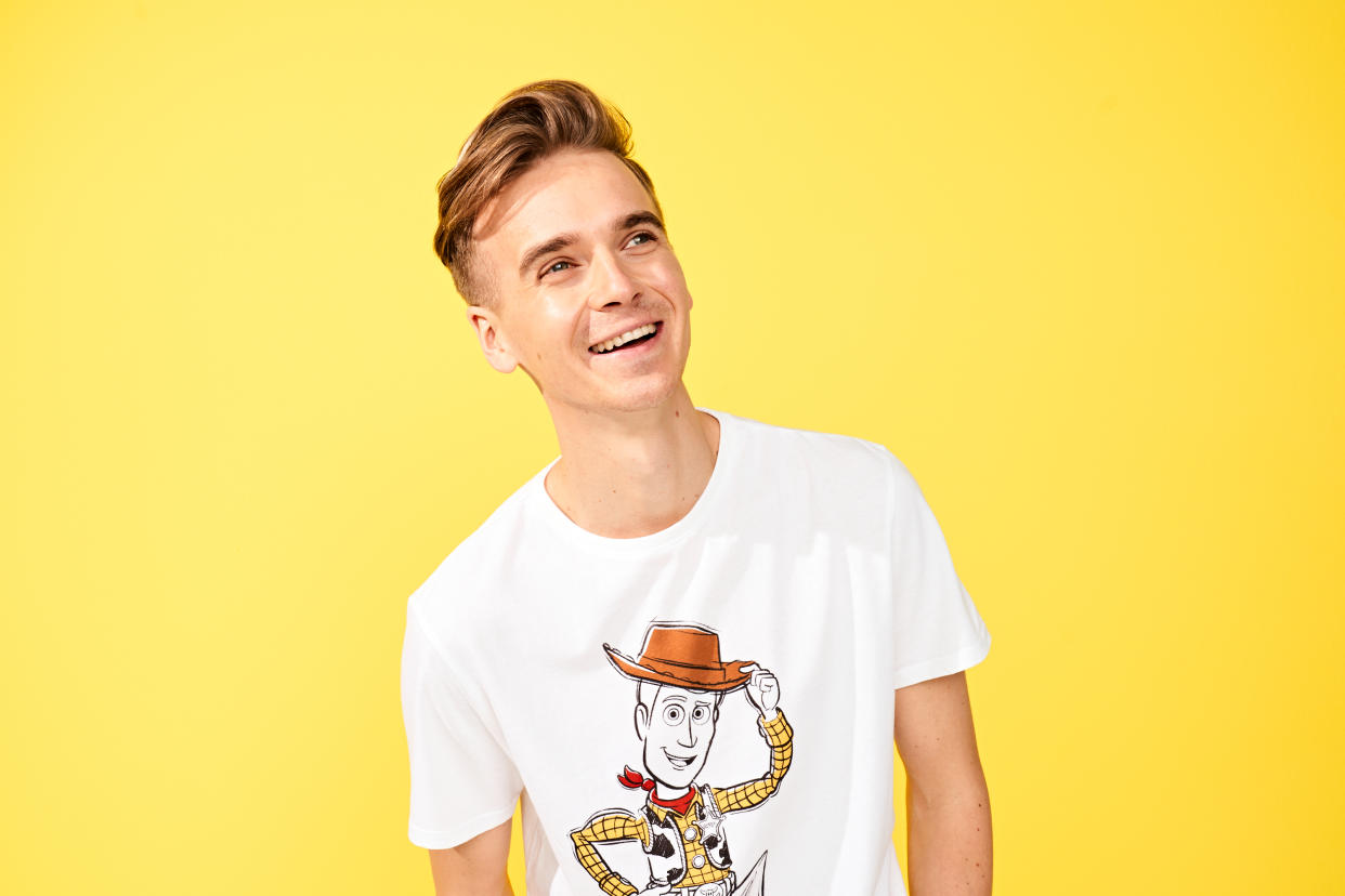 LONDON - NOVEMBER 2nd 2020: (Editorial Use Only, Strictly No Commercial or Merchandising Use’) Youtuber, Joe Sugg wearing a Red Nose Day 2021 t-shirton November 2,2020 in London, England. Red Nose Day takes place on March 19th 2021. (Photo by Tom Van Schelven/Comic Relief/Getty Images)