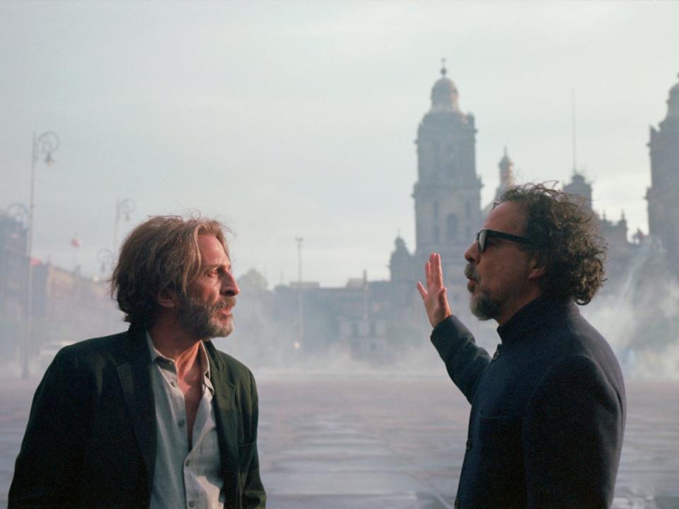 Daniel Giménez Cacho and Alejandro González Iñárritu on set for ‘Bardo, False Chronicle of a Handful of Truths’ (Limbo Films, S. De R.L. de C.V. Courtesy of Netflix)