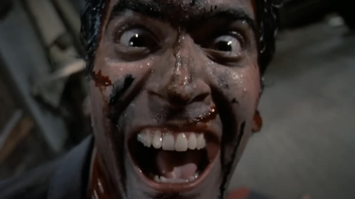  Bruce Campbell in Evil Dead II. 