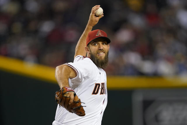 Michael Brantley's clutch hit in 9th lifts Astros over D-backs