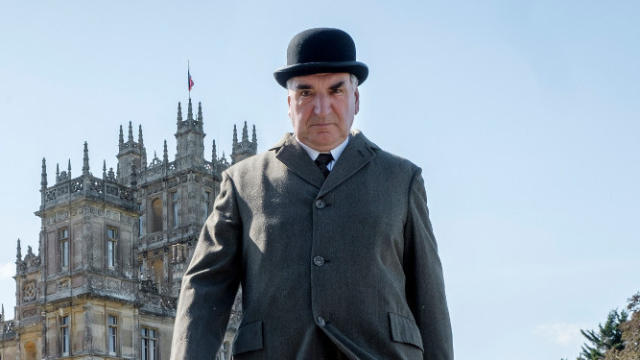 Jim Carter as Carson in the 2019 'Downton Abbey' movie. (Credit: Universal)
