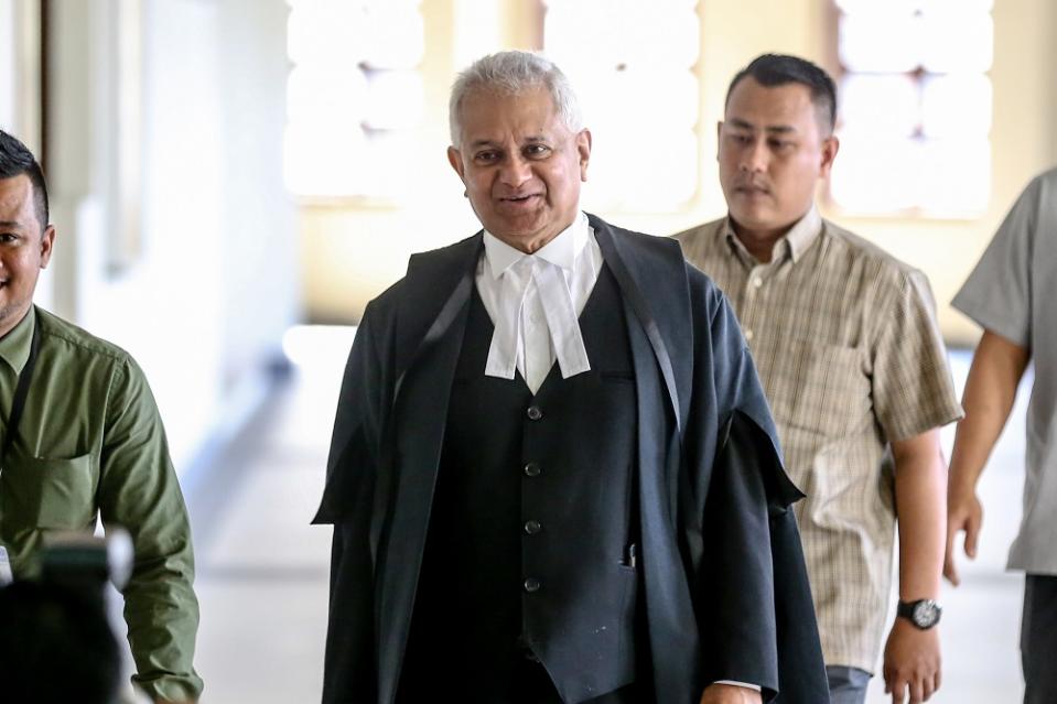 Tan Sri Tommy Thomas is pictured at the Kuala Lumpur High Court February 17, 2020. — Picture by Firdaus Latif