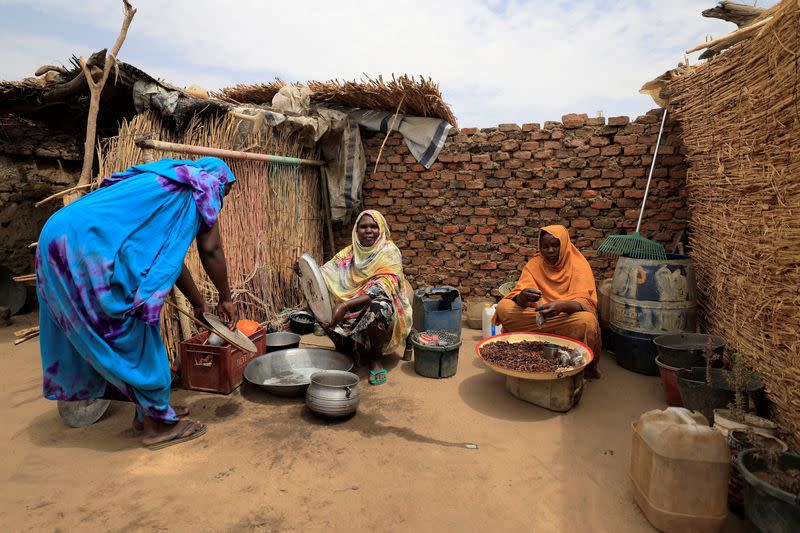 FILE PHOTO: Sudan refugees strain cash-strapped Chad's hospitality