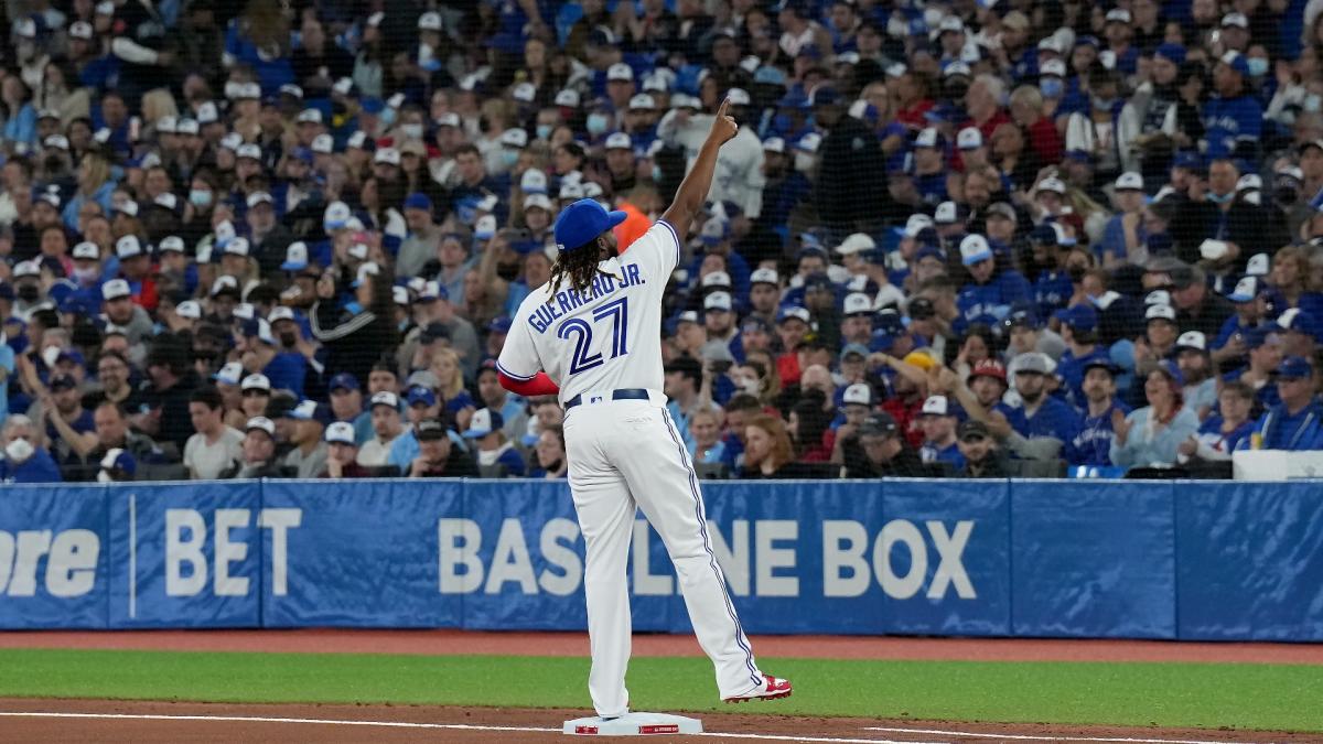 Toronto Blue Jays on X: First pitch is just hours away. Make sure to get  here early! Gates open at 1:30 pm ET. #BlueJays  / X