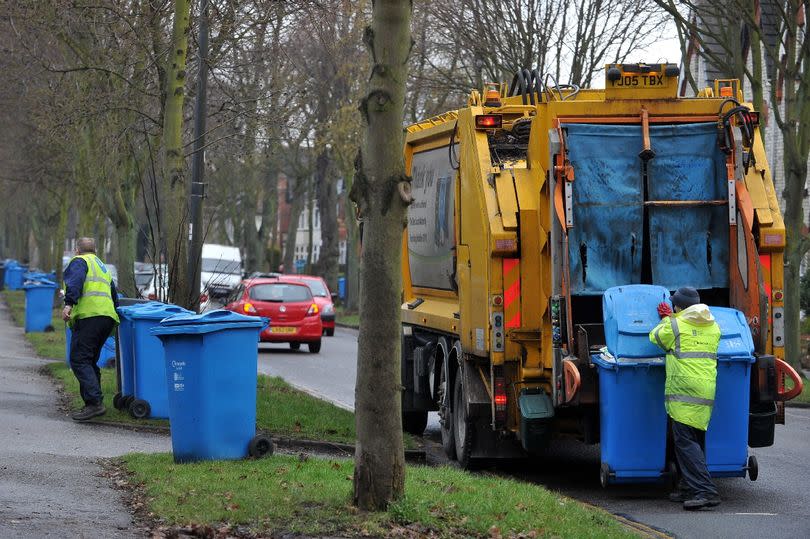 Bin lorries are struggling to get down Newlyn Close due to parked cars (file picture) -Credit:Katie Pugh