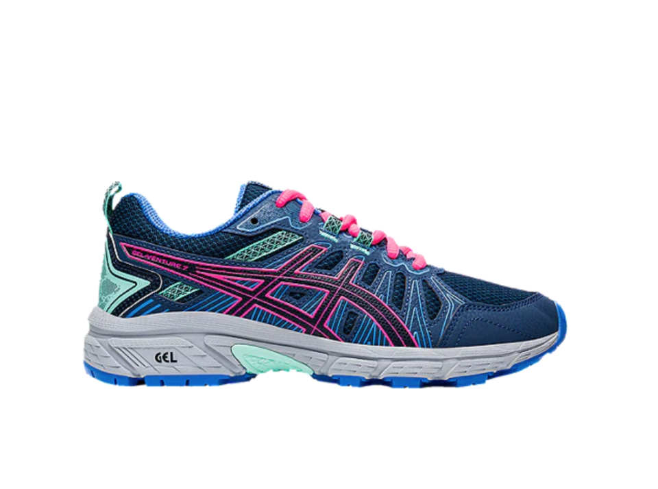 ASICS Girls' Gel Venture 7 Grade School Shoes. Image via Sport Chek.