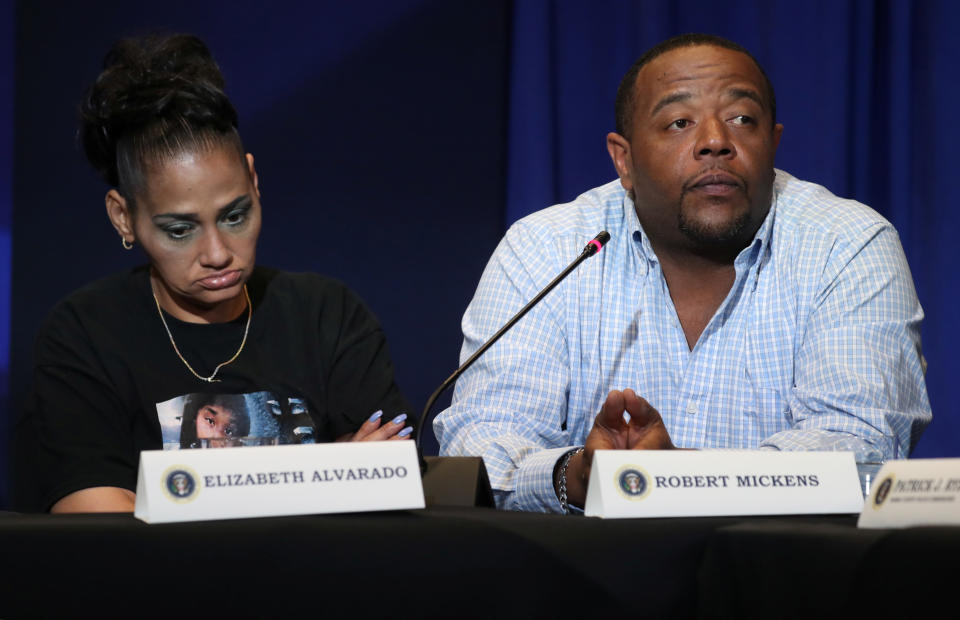 <span class="s1">Elizabeth Alvarado and Robert Mickens, whose daughter, Nisa Mickens, was killed by MS-13 gang members, at the roundtable Wednesday. (Photo: Kevin Lamarque/Reuters)</span>