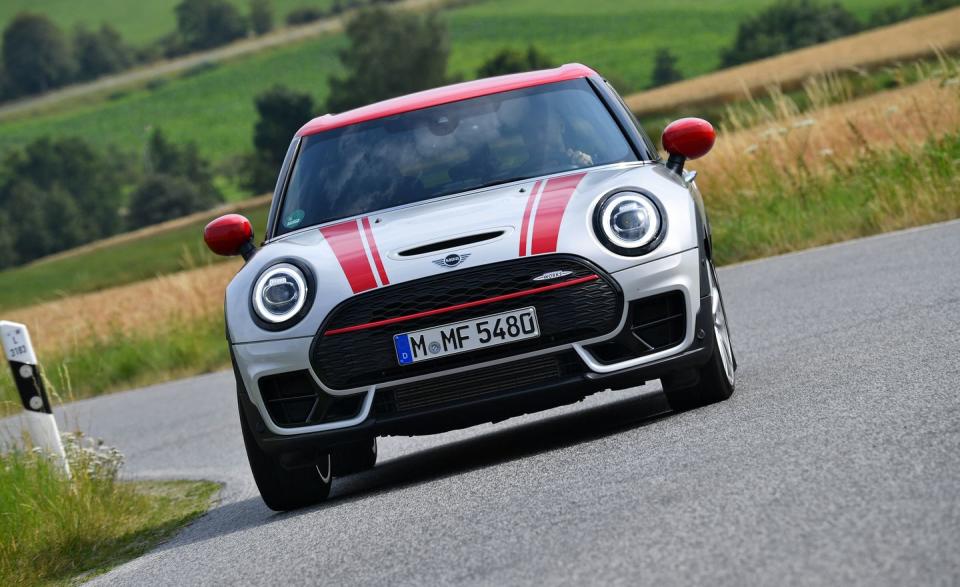 <p>The 2020 Mini Clubman John Cooper Works All4 ditches its previous six-speed manual transmission in favor of a standard eight-speed automatic.</p>