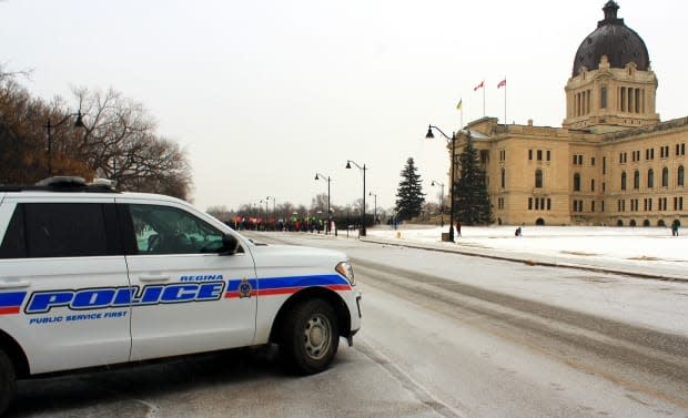  A 62 year-old Regina man is facing a charge of assault with a weapon after allegedly hitting a woman with a sign in front of a downtown Regina hotel.  (Cory Coleman/CBC - image credit)