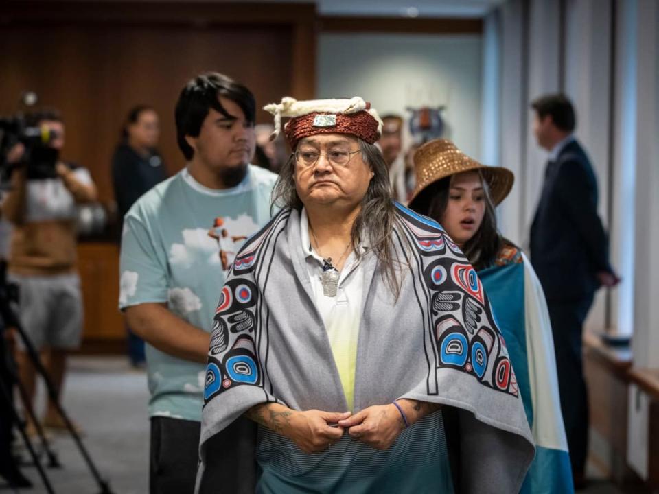 Maxwell Johnson arrives Wednesday to sign a human rights settlement with the Vancouver Police Board over his and his granddaughter's wrongful detainment in 2019. (Ben Nelms/CBC - image credit)