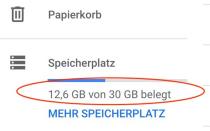 Google Drive ist als praktischer Cloud-Speicher bekannt, mit dem Sie Ihre hochgeladenen Daten immer und überall griffbereit haben. Obwohl 15 GB kostenlos zur Verfügung stehen, kann es doch mal passieren, dass Sie den maximalen Speicherplatz erschöpfen. Erkennen können Sie das mit einem einzigen Blick. Links unten finden Sie Infos über Ihren belegten Speicherplatz. Klicken Sie nun auf "XY GB von 15 GB belegt", ...