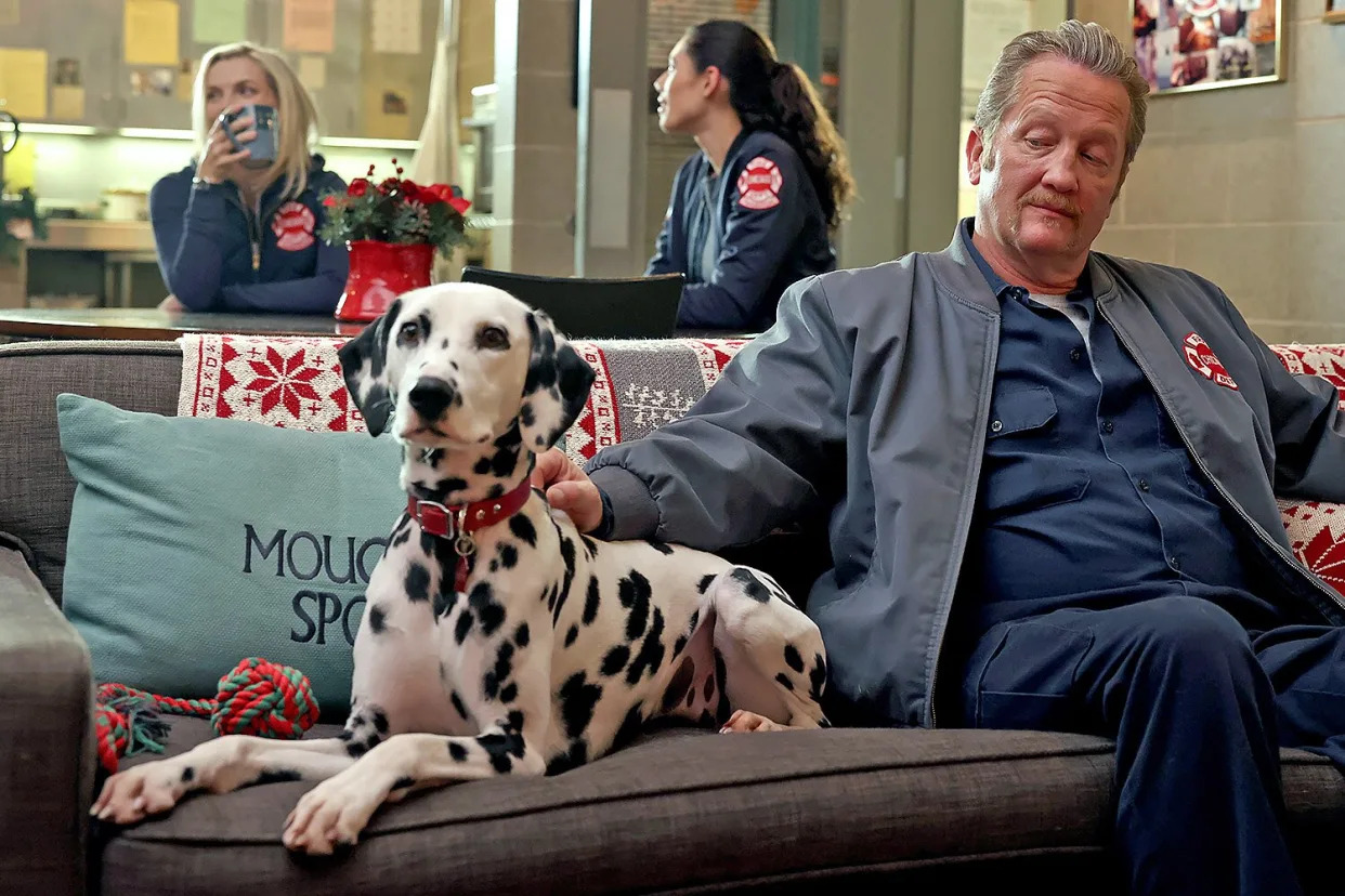 CHICAGO FIRE -- "Winterfest" Episode 1009 -- Pictured: (l-r) Kara Killmer as Sylvie Brett, Hanako Greensmith as Violet, Christian Stolte as Mouch -- (Photo by: Adrian S. Burrows Sr./NBC)