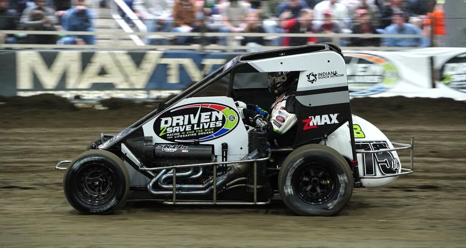 Ryan Newman, #75b, competes in a heat during the 2022 Lucas Oil Chili Bowl Nationals presented by General Tire at Tulsa Expo Raceway in Tulsa, Oklahoma on January 14, 2022. (Nick Oxford/NASCAR)