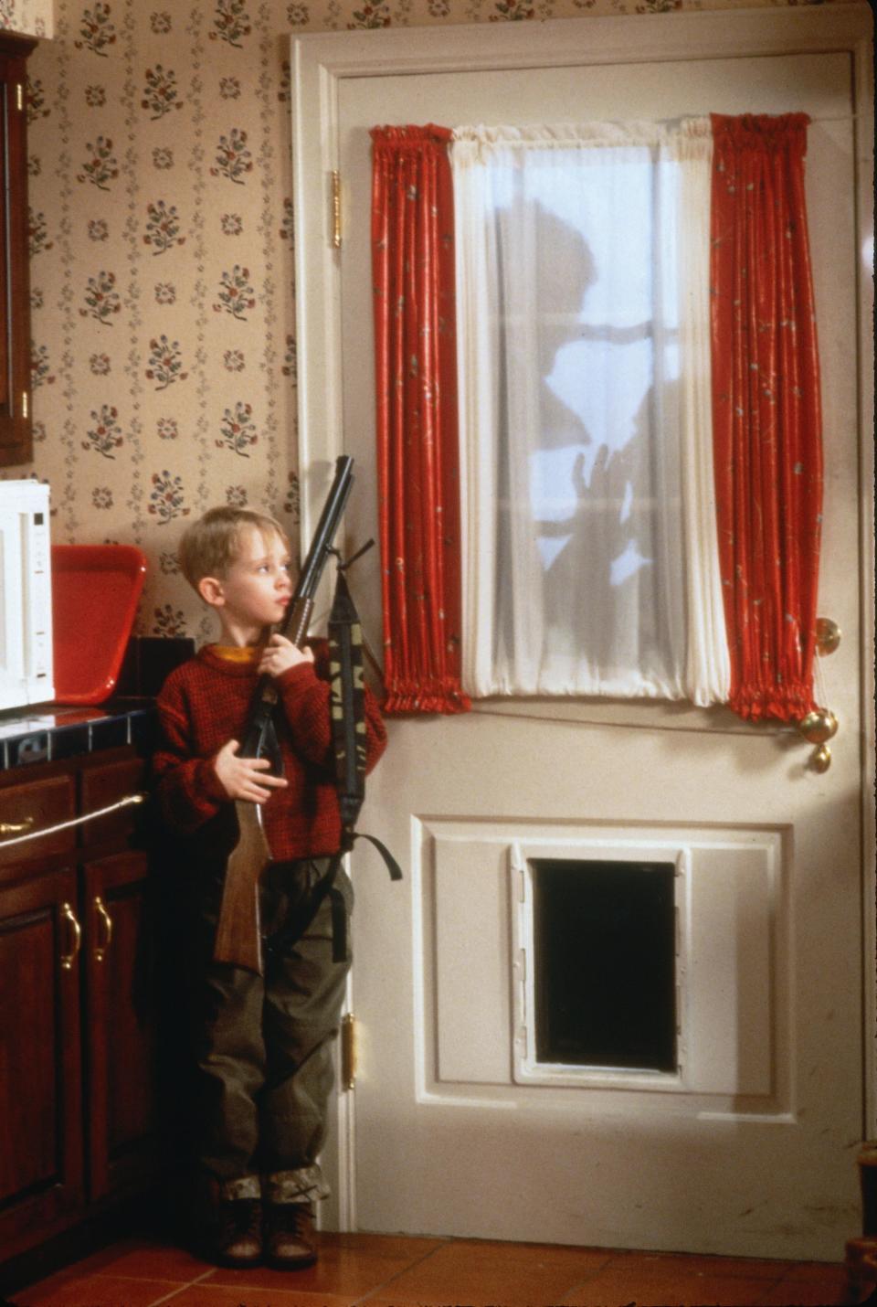 A still from the movie "Home Alone"