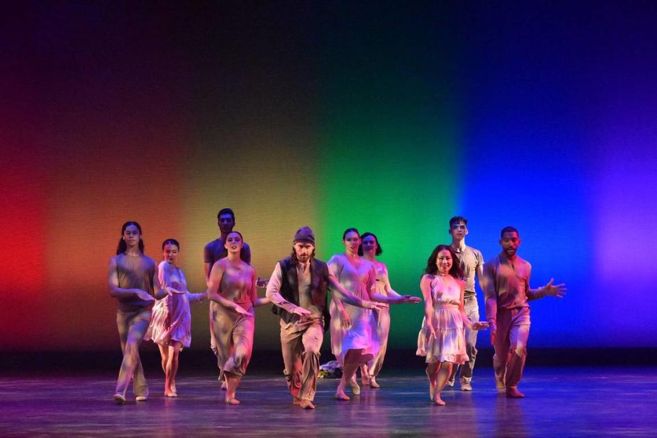 Company photo of Dance NOW! Miami performing choreographer Diego Salterini’s “Gli Altri/The Others.”