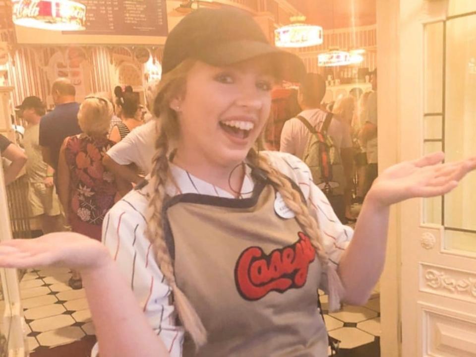 kayleigh price working at casey's corner magic kingdom disney world