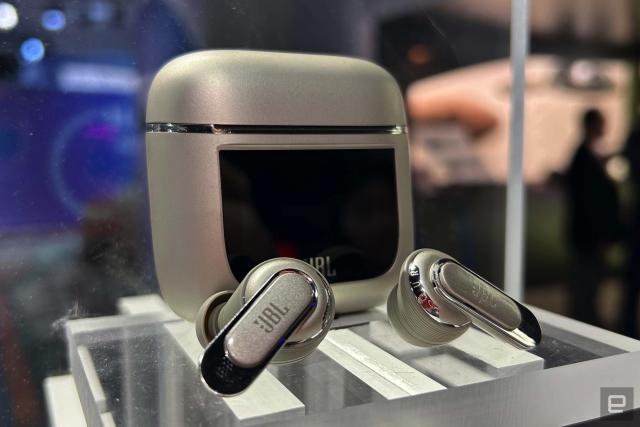 JBL's earbuds with a touchscreen case are coming to the US - The Verge